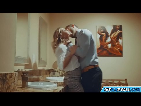 ❤️ Apabila awek berambut perang menggoda anda di tandas awam ❤❌ Video persetan pada ms.purchasexz.top ❌❤